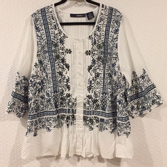 Denim&Co Tops - ❤️Denim24/7 Gently Worn Tunic 24w